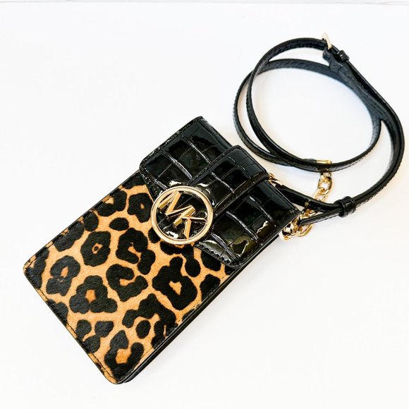 Michael Kors Carmen Small Phone Crossbody Bag Embossed Exotic Black Multi - Picture 3 of 11